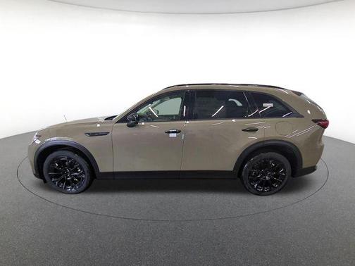 Zircon Sand Metallic 2026 Mazda CX-70 3.3 Turbo Premium