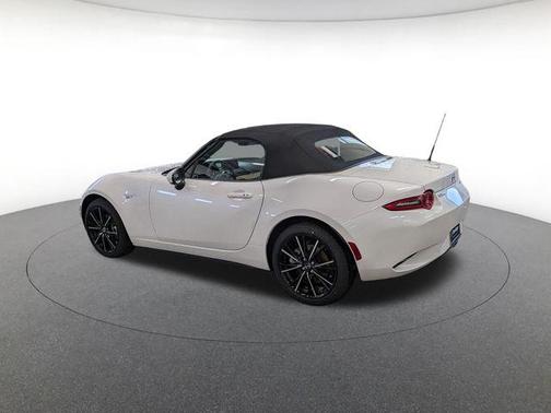 Snowflake White Pearl Mica 2026 Mazda MX-5 Miata Grand Touring