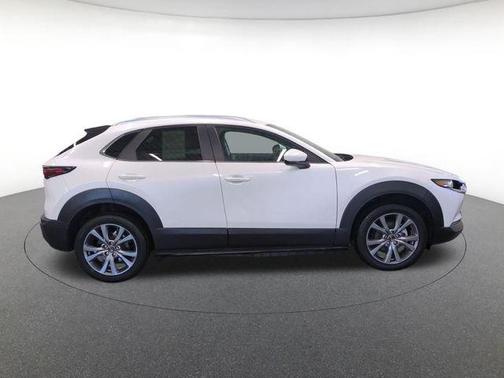 Snowflake White Pearl Mica 2024 Mazda CX-30 2.5 S Preferred Package