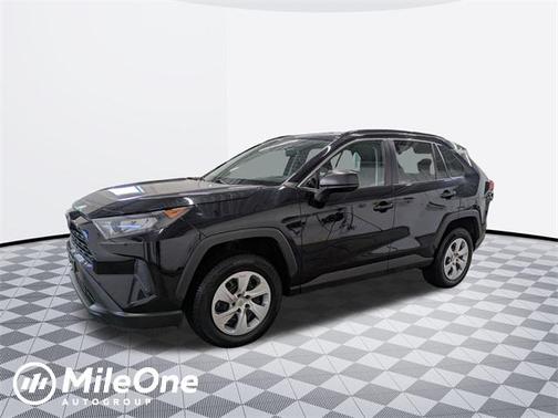 2020 Toyota RAV4 LE