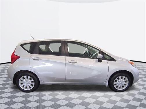 2016 Nissan Versa Note SV
