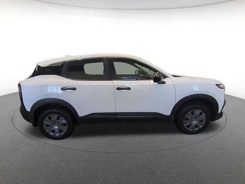 Fresh Powder 2025 Nissan Kicks S