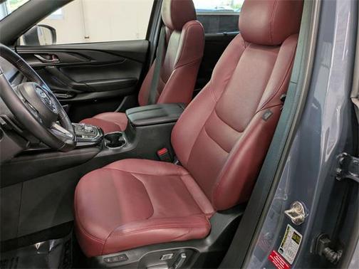 2022 Mazda CX-9 Carbon Edition