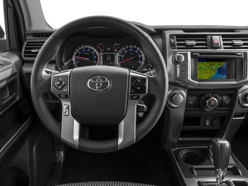 Midnight Black Metallic 2016 Toyota 4Runner SR5