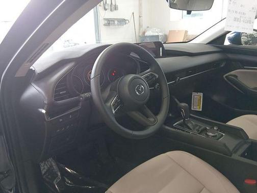 2026 Mazda Mazda3 FWD w/Preferred Package