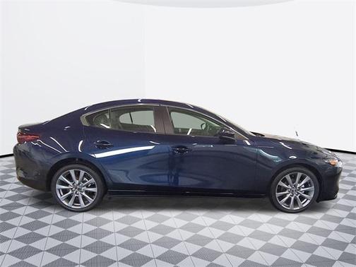 2025 Mazda Mazda3 FWD w/Preferred Package