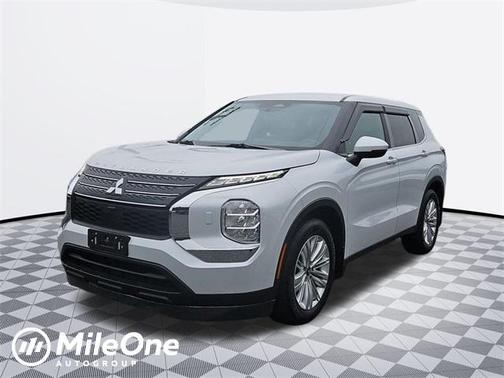 2024 Mitsubishi Outlander ES 2.5 S-AWC