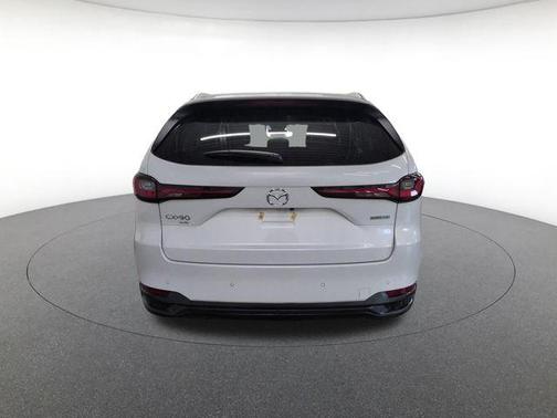 Rhodium White Premium 2026 Mazda CX-90 3.3 Turbo Preferred