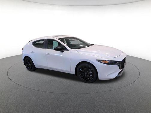 Snowflake White Pearl Mica 2026 Mazda Mazda3 AWD