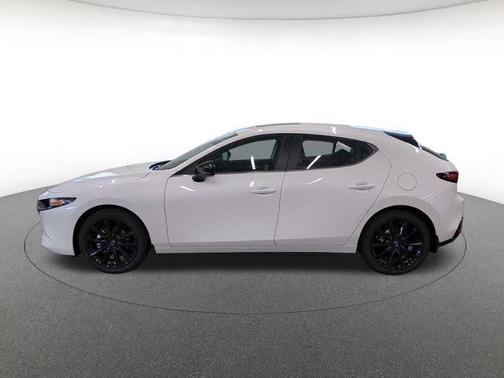 Snowflake White Pearl Mica 2026 Mazda Mazda3 AWD