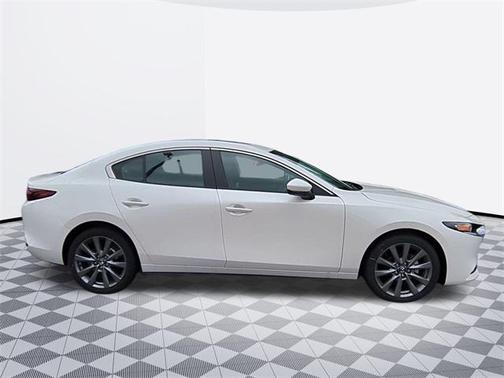 2025 Mazda Mazda3 FWD w/Preferred Package