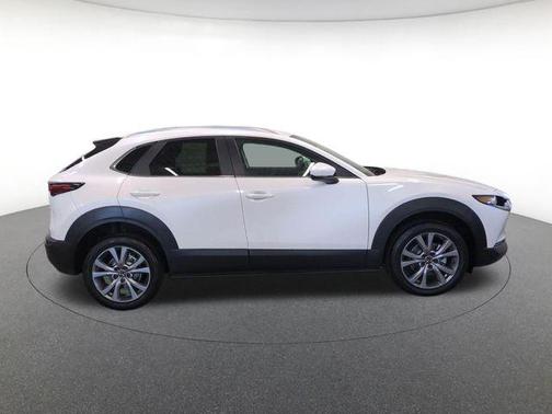Snowflake White Pearl Mica 2024 Mazda CX-30 2.5 S Preferred Package