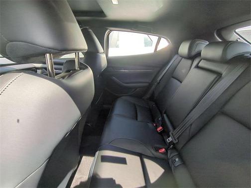 2025 Mazda Mazda3 FWD w/Preferred Package