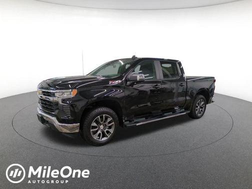 Black 2025 Chevrolet Silverado 1500 LT