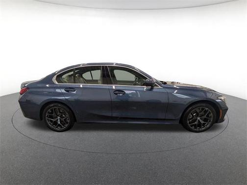 2025 BMW 330 xDrive