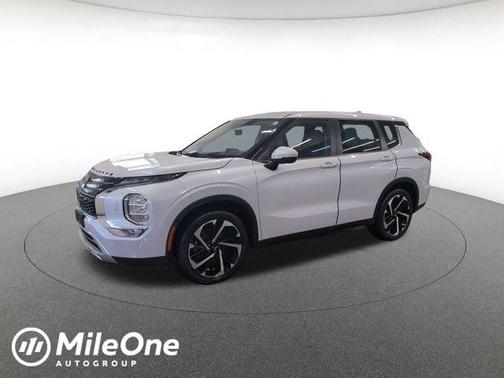 2023 Mitsubishi Outlander SE S-AWC