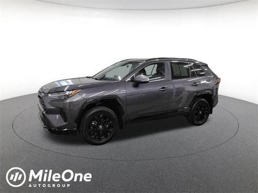 2024 Toyota RAV4 Hybrid SE