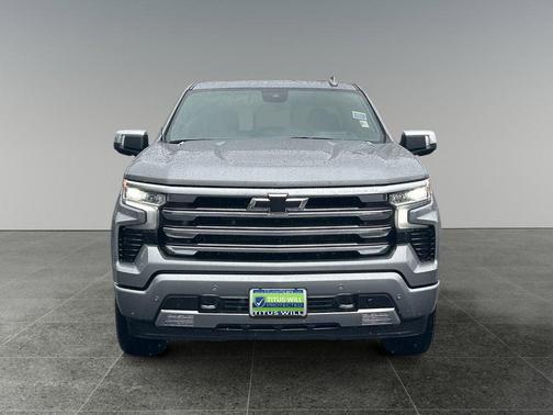 Sterling Gray Metallic 2026 Chevrolet Silverado 1500 High Country