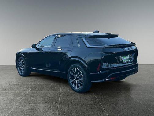 2025 Cadillac LYRIQ Sport