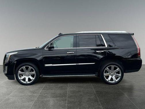 2018 Cadillac Escalade Luxury
