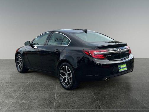 2017 Buick Regal Turbo Sport Touring