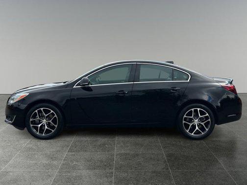 2017 Buick Regal Turbo Sport Touring