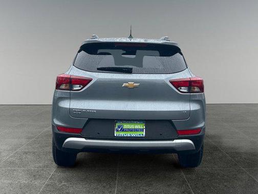 Sterling Gray Metallic 2026 Chevrolet Trailblazer LT