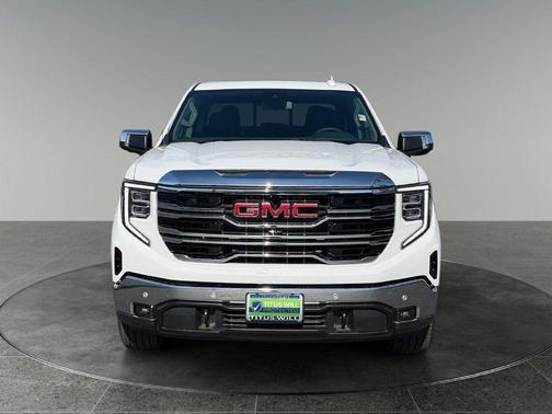 Summit White 2026 GMC Sierra 1500 SLT