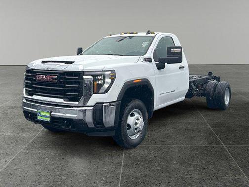 Summit White 2026 GMC Sierra 3500 Base