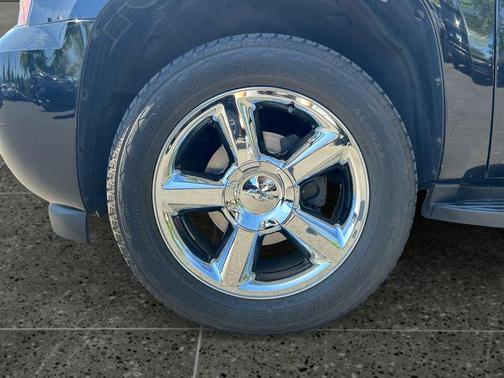 Black 2014 Chevrolet Tahoe LTZ