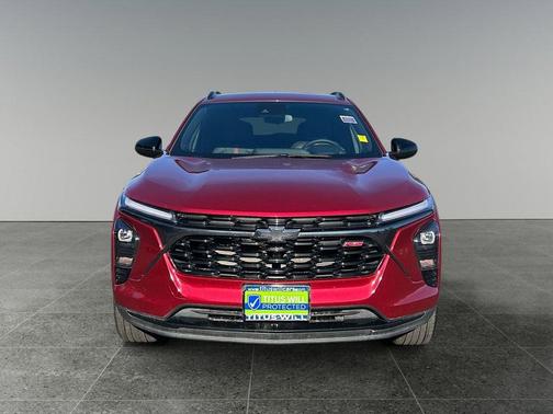 Crimson Metallic 2025 Chevrolet Trax FWD 2RS