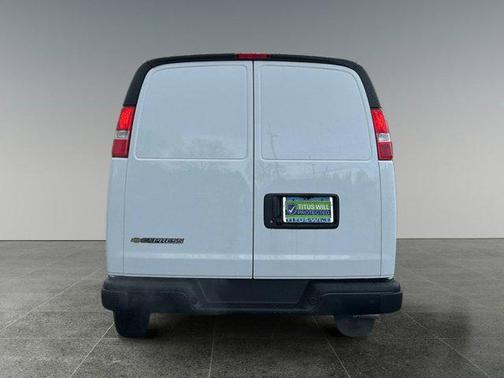 2025 Chevrolet Express 2500 RWD 2500 Regular Wheelbase WT