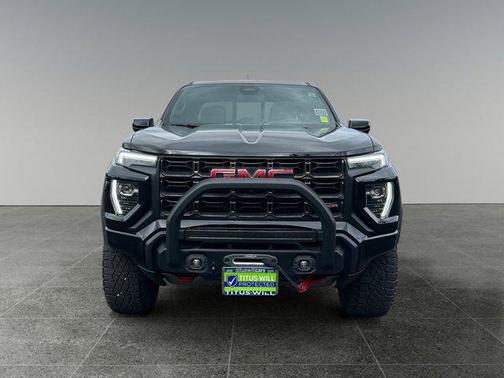 Onyx Black 2023 GMC Canyon AT4X