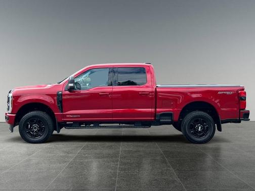 Rapid Red Metallic Tinted Clearcoat 2024 Ford F-350 XLT