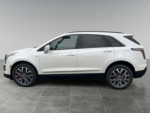 2025 Cadillac XT5 Sport