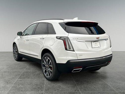 2025 Cadillac XT5 Sport