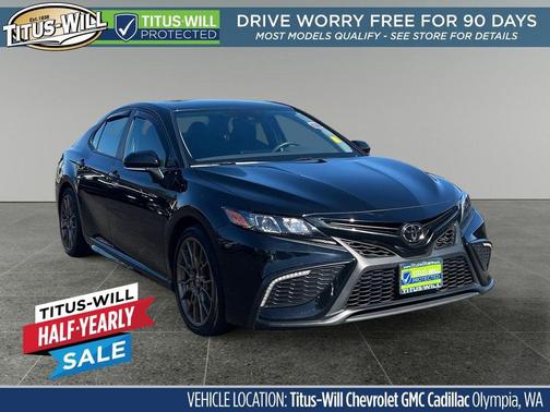 Midnight Black Metallic 2024 Toyota Camry SE