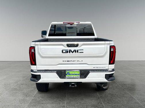 2025 GMC Sierra 3500 Denali