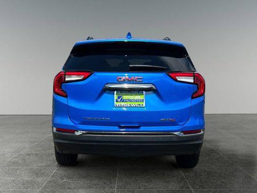 2024 GMC Terrain AWD AT4