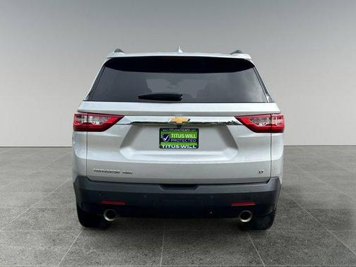 2021 Chevrolet Traverse LT Leather
