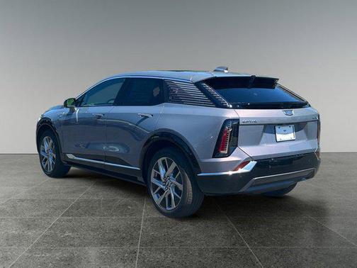 2025 Cadillac OPTIQ Luxury 1 AWD