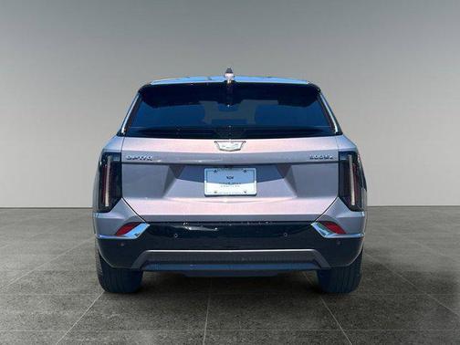 2025 Cadillac OPTIQ Luxury 1 AWD