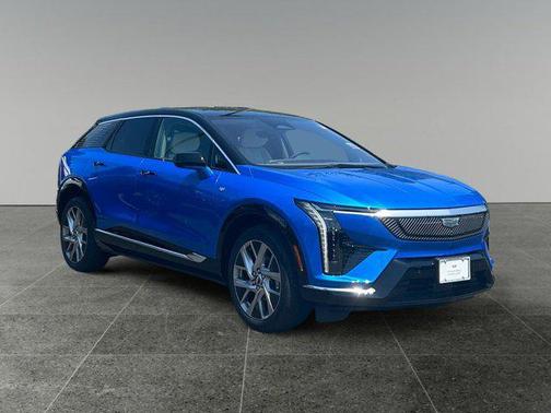 2025 Cadillac OPTIQ Luxury 1 AWD