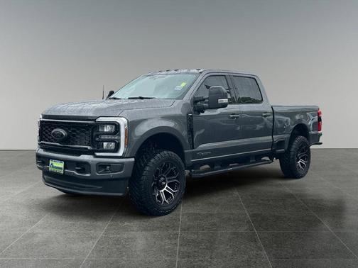 Carbonized Gray Metallic 2025 Ford F-350 Lariat