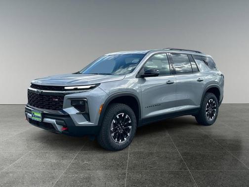 Sterling Gray Metallic 2026 Chevrolet Traverse AWD Z71