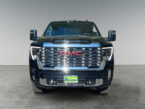 2025 GMC Sierra 3500 Denali