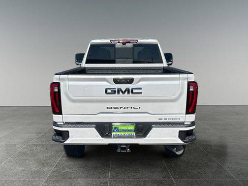 2025 GMC Sierra 3500 Denali