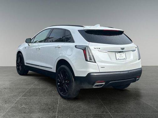 2025 Cadillac XT5 Sport