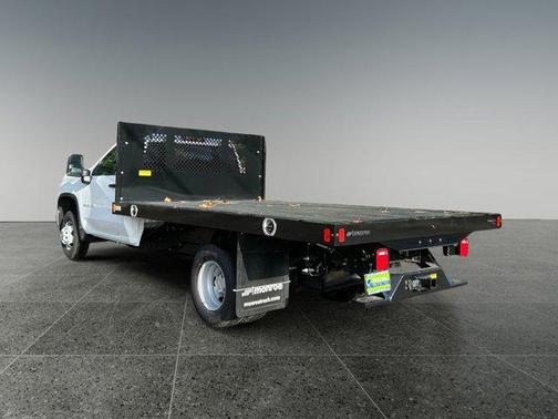 2025 Chevrolet Silverado 3500 WT