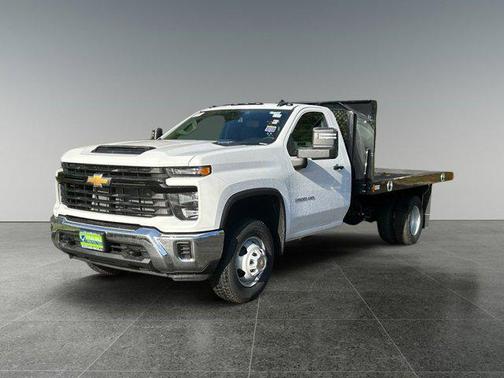 2025 Chevrolet Silverado 3500 WT